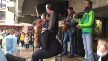 Environ 3.300 participants à la marche climatique organisée à Louvain-la-Neuve