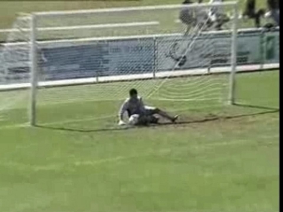Dan compilation vs Sydney United 25-3-06