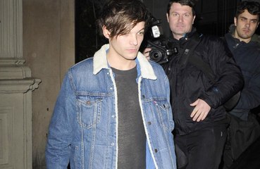 Louis Tomlinson est 'dévasté' par le décès de sa soeur