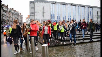 Climat: des centaines de personnes mobilisées à Namur
