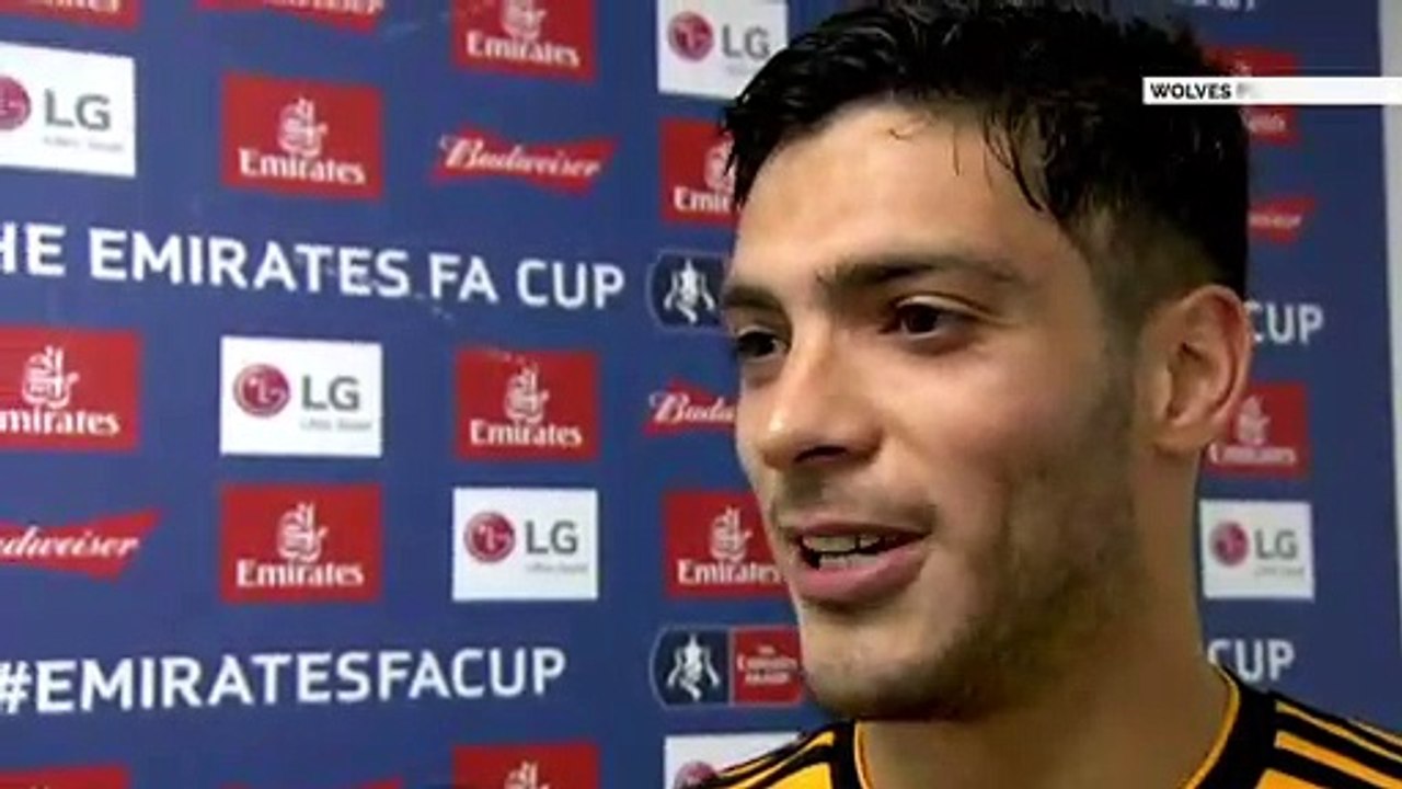 Wolves BEAT Man Utd!