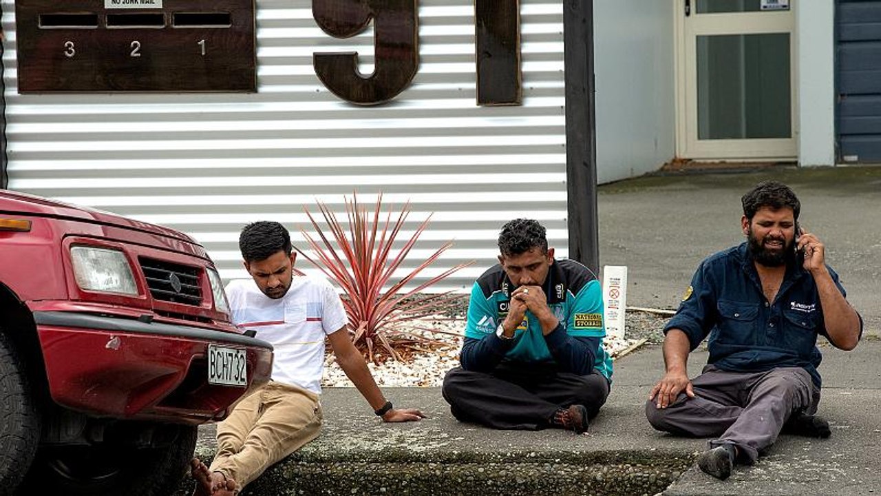 Nach dem Terror: Neuseeland rückt zusammen