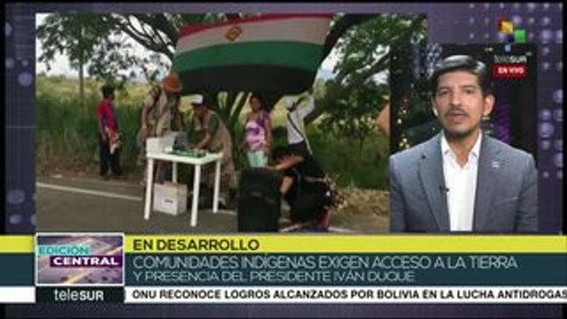 Colombia: indígenas del Cauca bloquean carretera y son reprimidos