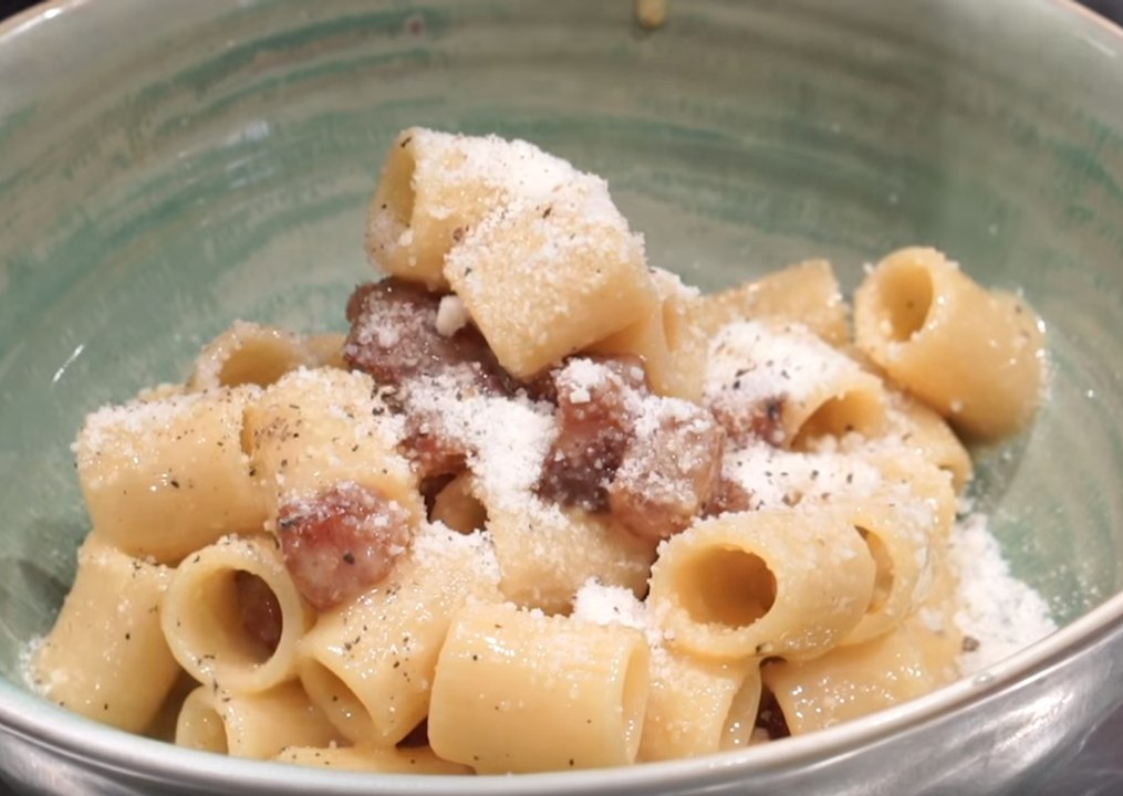 "On va déguster... tout un plat" : la carbonara, avec François-Régis Gaudry