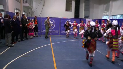 'Gençlik merkezlerimizin sayısı artacak'