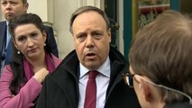 Britische Regierung umgarnt DUP