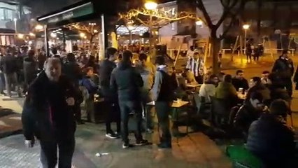 Real Sociedad - Levante: Ambiente Previo en Los Aledaños de Anoeta