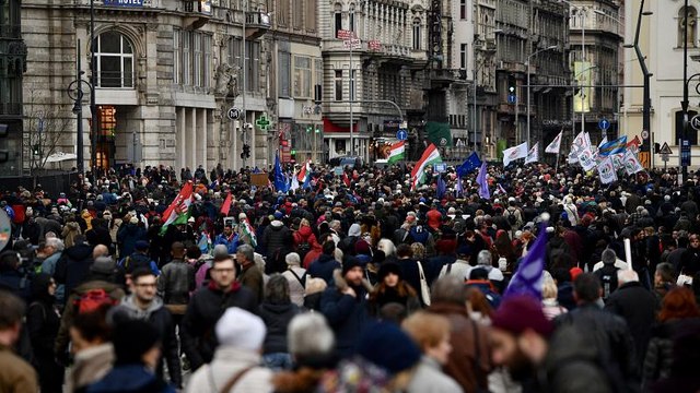 Összellenzéki tüntetés március 15-én