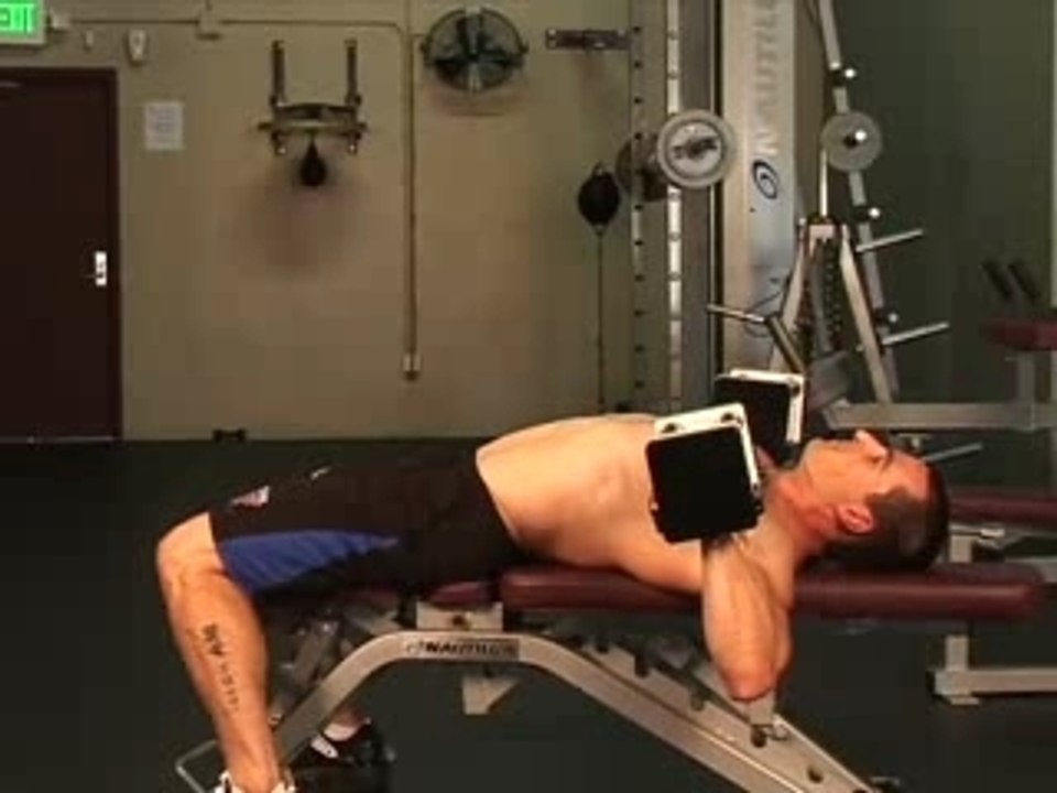 Développé couché avec halteres éxercice 1