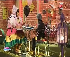شاهد رد فعل طفل تحول والده إلى سيدة بـ"ميس اندرستاند"