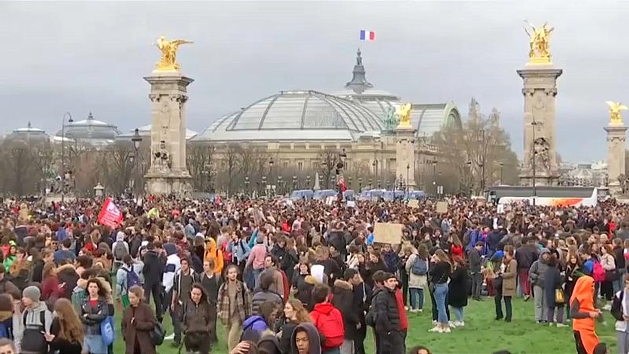 Klímatüntetés: 100 ország, 1500 város