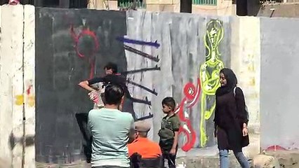 رسوم جدارية في صنعاء تعكس الخوف والأمل