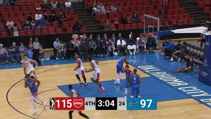 Tarik Phillip Posts 16 points & 10 rebounds vs. Oklahoma City Blue