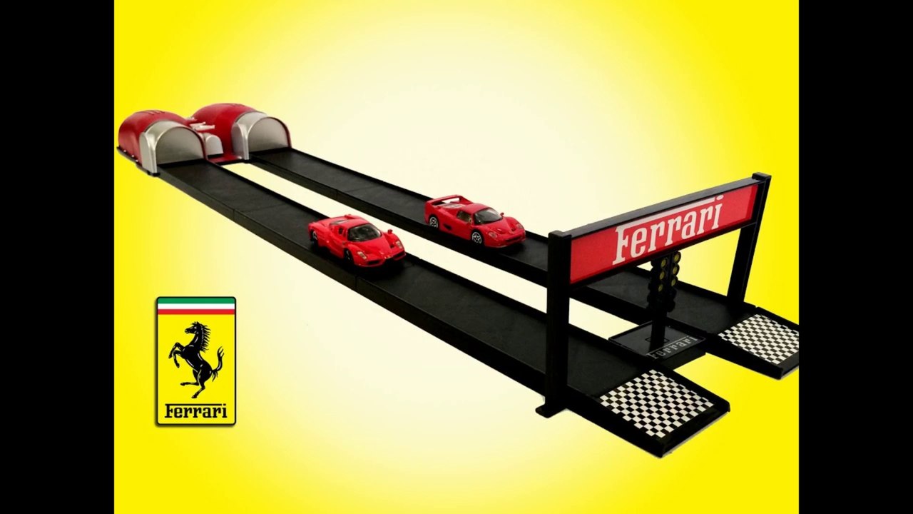 Ferrari Race and Play Racing Launcher Bburago F50 Enzo 1:43 - Unboxing Demo Review