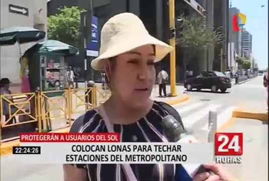 Techan con lonas las estaciones del Metropolitano