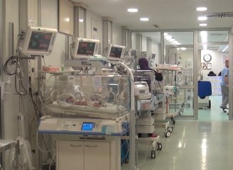 Dördüzleri Olan Annenin İlk İsteği, Eşine İş İstemek Oldu