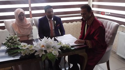 Kayyum Yalçın, şehit kardeşinin nikâhını kıydı