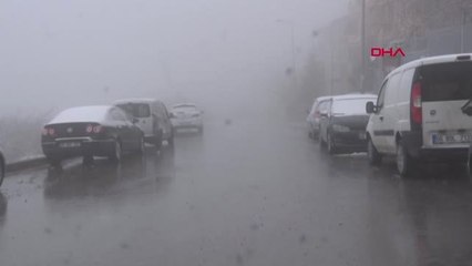 Ankara'da Kar Yağışı Etkili Oldu