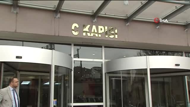 Ankara Adliyesi'nin Merdivenleri Davalık Oldu