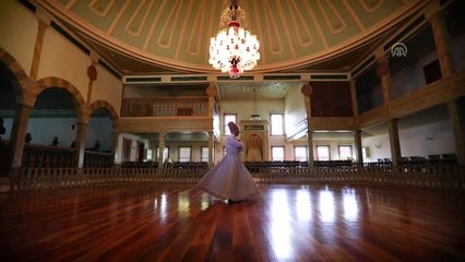 İstanbul'da Bir İngiliz Semazen (2)