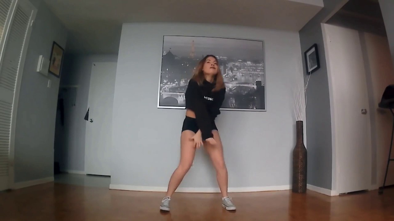 Alan Walker - Faded (Remix) ♫ Shuffle Dance (Music video)