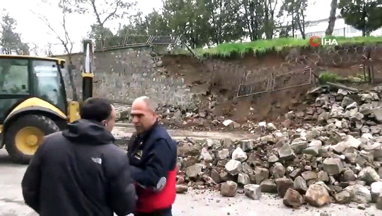 Ölümden Kıl Payı Kurtuluş! Bahçe Duvarı Böyle Çöktü