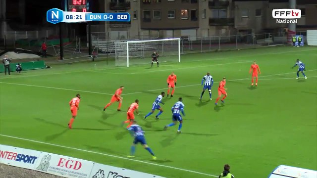 Belle frappe qui passe juste à côté!