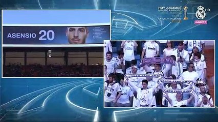 Ovación a Zidane durante la alineación en el videomarcador del Santiago Bernabéu