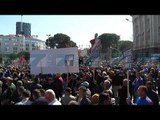 JEHONA E TUBIMIT NE MEDIAT E NDERKOMBETARE, «DHUNE NE PROTESTE» - News, Lajme - Kanali 7