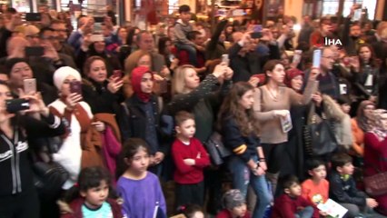 Fatih Şahin Çanakkale Şehitleri Anma programına katıldı