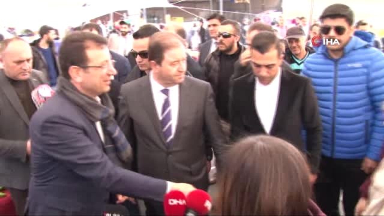 İmamoğlu'nun Pazar Gezisi Mitinge Dönüştü