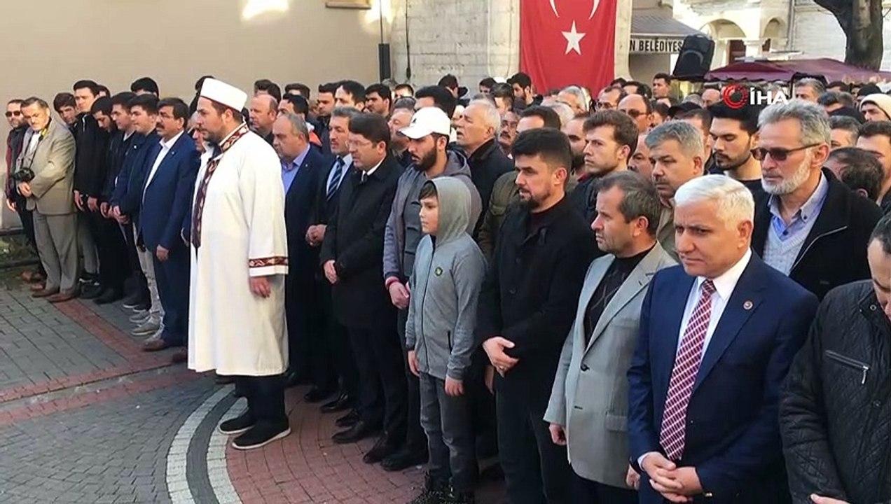 Yeni Zelanda’daki katliamda hayatını kaybedenler için gıyabı cenaze namazı kılındı