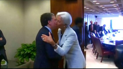Argentina benefit cuts cause anger over beleaguered economy