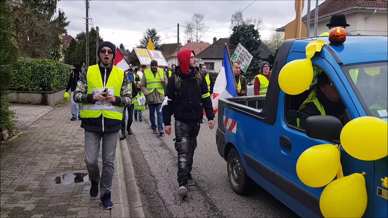 L'anniversaire des 4 mois redonne des couleurs au mouvement des Gilets jaunes