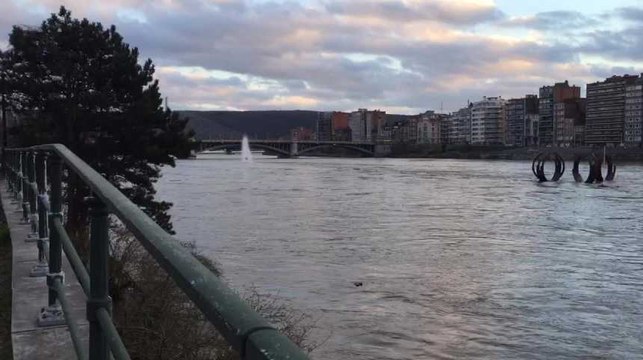 LIEGE - Le niveau de La Meuse a monté