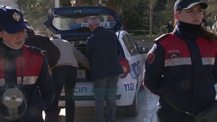 Ekspertet mbledhin prova në vendin e ngjarjes - News, Lajme - Vizion Plus