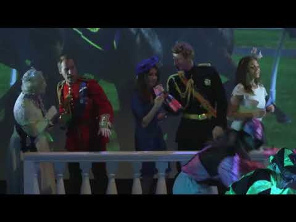La Trashiata EXTRACT: The Royal Family "The William Tell Overture"