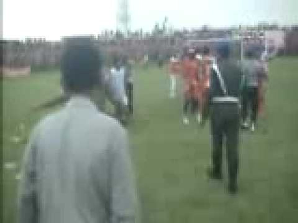 Pertandingan Persebo-Persema Ricuh