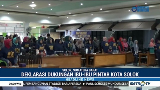 Ratusan Ibu-ibu di Solok Deklarasi Dukung Jokowi-Amin