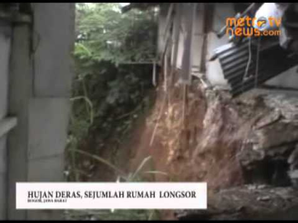 Hujan Deras, Rumah Longsor