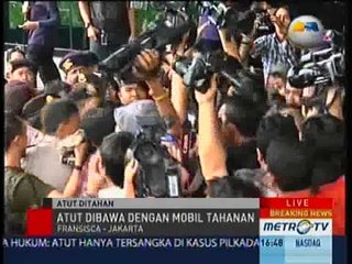 Jurnalis Bentrok dengan Polisi di Depan Gedung KPK