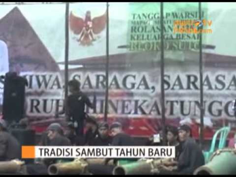 Sambut Pergantian Tahun dengan Tradisi Gugunungan