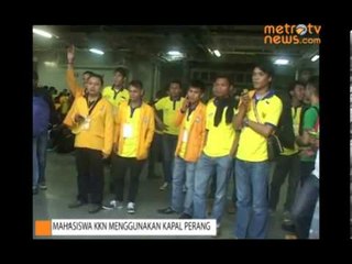 Mahasiswa KKN Menggunakan Kapal Perang