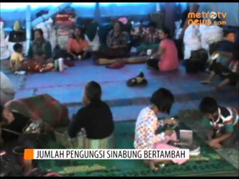 Jumlah Pengungsi Erupsi Sinabung Terus Bertambah