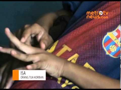 Seorang Murid SD Dianiaya Gurunya Hingga Biru Lebam