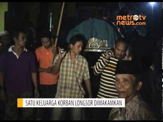 Satu Keluarga Korban Longsor Dimakamkan di Mojokerto