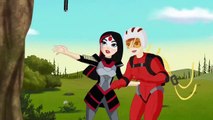 Challenge #4: Katana Builds a Marshmallow Launcher | Super Hero Month | DC Super Hero Girls