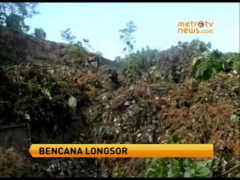 Tebing Longsor, Satu Desa Terisolir