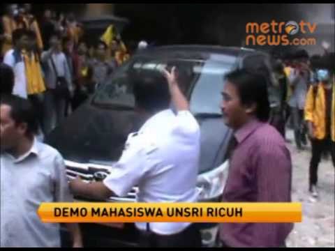 Gara gara Uang Kuliah Tunggal, Demo Mahasiswa Unsri Ricuh