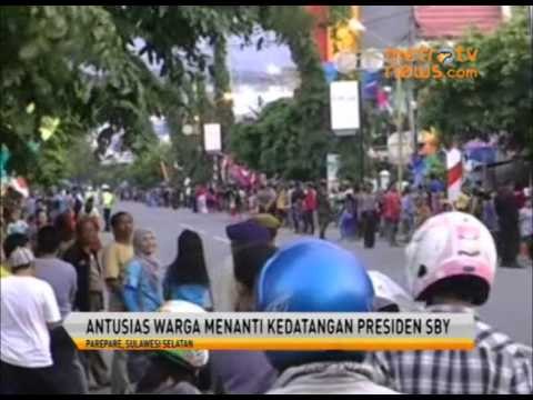 Antusias Warga Parepare Menanti Kedatangan SBY